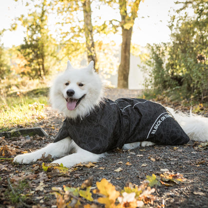 BAY Regntäcke, Högt slut