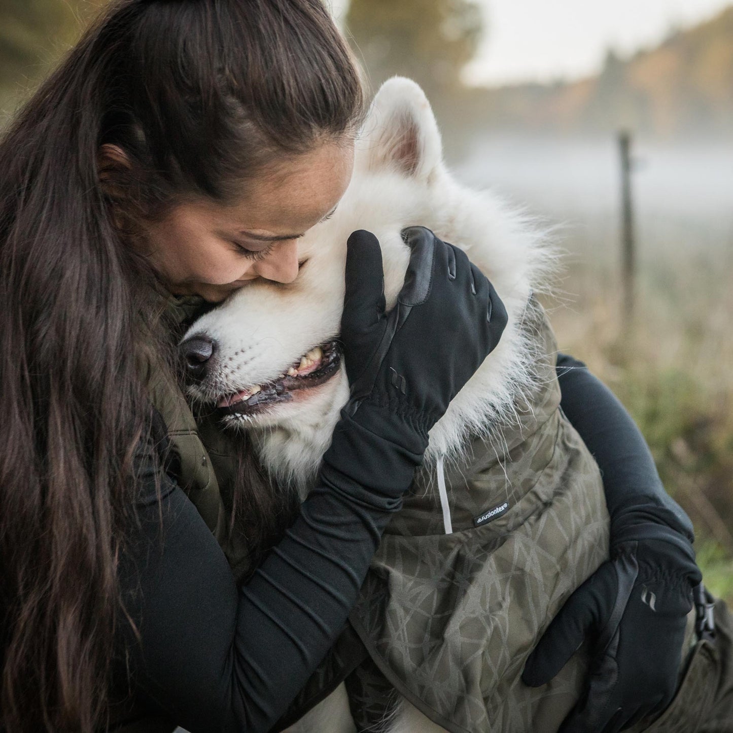 BAY Regntäcke, Högt slut